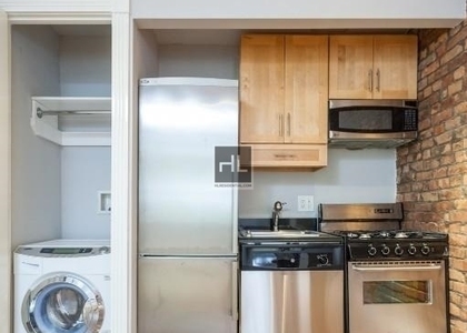 East 5th Street - Photo 1