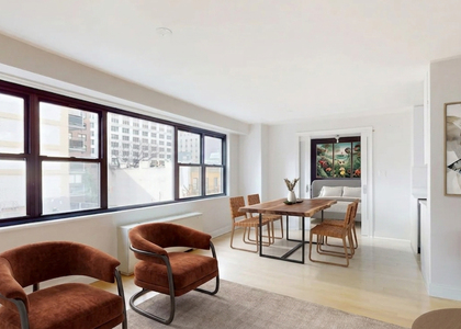 E 16 St - Photo 1