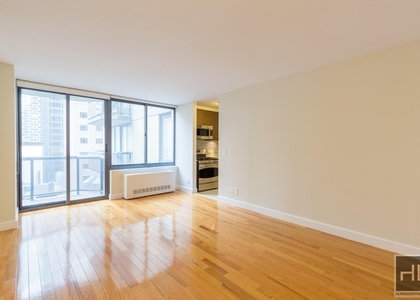 West 48th Street - Photo 1