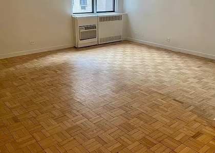 East 79th Street - Photo 1