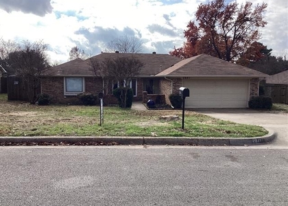 2841 Southridge Drive - Photo 1