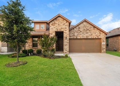 1016 Napier Way - Photo 1