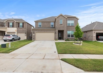 913 Adelyn Street - Photo 1