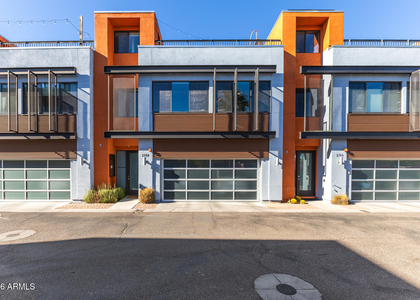 2740 E Roma Avenue - Photo 1