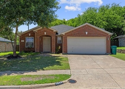 1444 Atkins Street - Photo 1