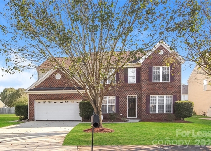 10202 Hawkeye Drive - Photo 1