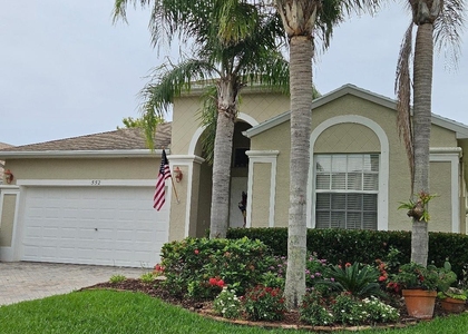 552 Sw Calamondin Way Way Sw - Photo 1