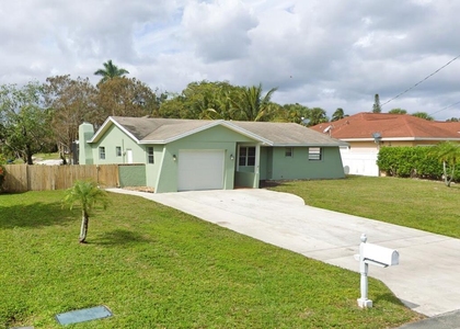 1317 Willow Road - Photo 1