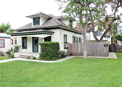 478 S Grand - Photo 1