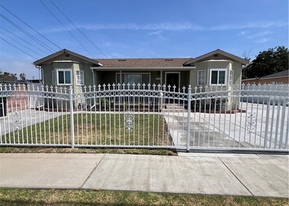 9441 Beverly Street - Photo 1