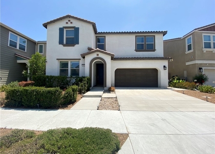 2932 E Silver Sky Drive - Photo 1