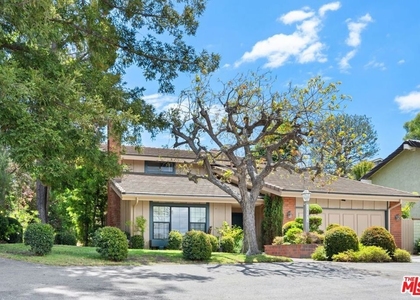 1844 Michael Lane - Photo 1