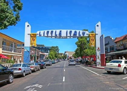 1240 India Street - Photo 1