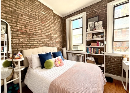 237 E 58th St - Photo 1