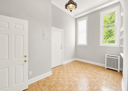 787 Woodward Avenue - Photo 1
