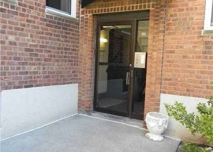 17 Schenck Avenue - Photo 1