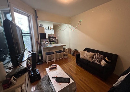 419 W 44th Street - Photo 1