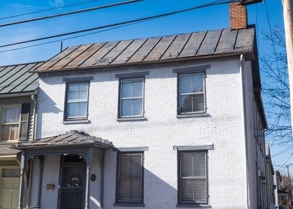 703 S Loudoun Street - Photo 1