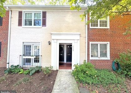 2509 S Walter Reed Drive - Photo 1
