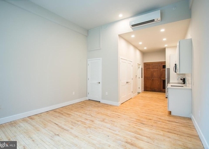 1300 S 19th Street - Photo 1