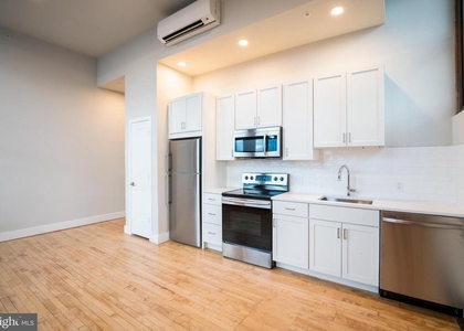 1300 S 19th Street - Photo 1