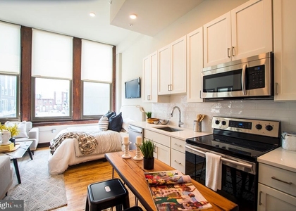 1300 S 19th Street - Photo 1