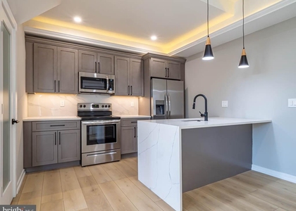 769 S 10th Street - Photo 1