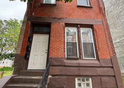 1933 N Judson Street - Photo 1