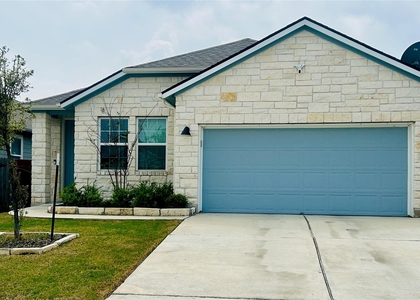 428 Gaida Loop - Photo 1