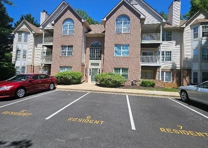 9811 Lake Pointe Court - Photo 1