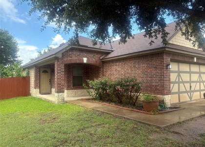 4305 Big Bend Trl - Photo 1