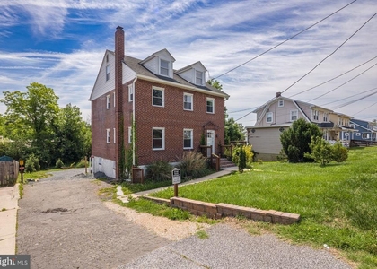 5107 Leeds Avenue - Photo 1