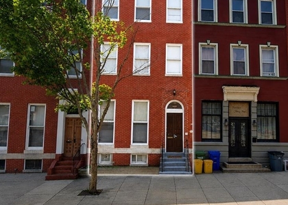1433 W Lombard Street - Photo 1
