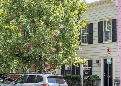 3424 O Street Nw - Photo 1