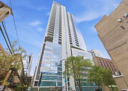 303 W Ohio Street - Photo 1