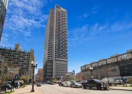235 W Van Buren Street - Photo 1