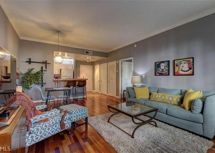 1101 Juniper Street - Photo 1