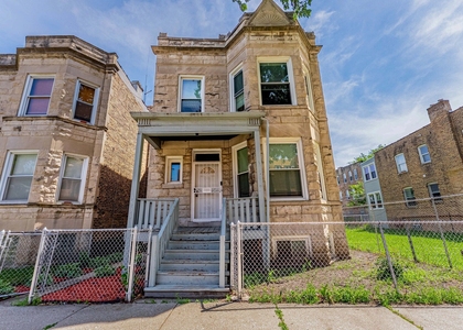 3535 W Walnut Street - Photo 1