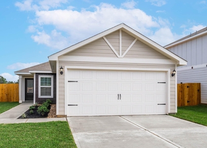 15830 Berry Hill Drive - Photo 1