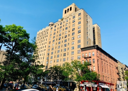 Second Avenue - Photo 1