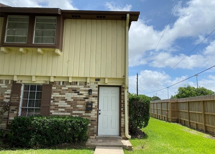 1519 S 8th Street - Photo 1