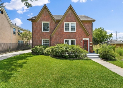 1637 Castle Court - Photo 1