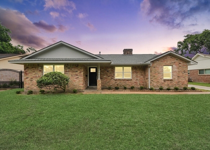 8007 Rowan Lane - Photo 1