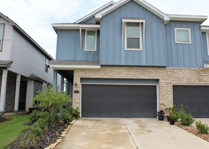 4203 Champlain Way - Photo 1
