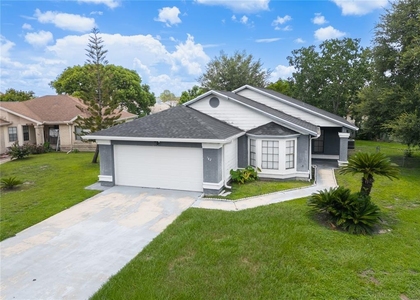 182 Pinewood Circle - Photo 1
