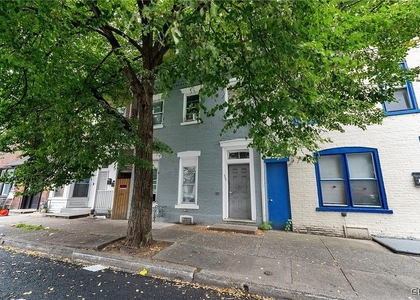 338 N 2nd Street - Photo 1