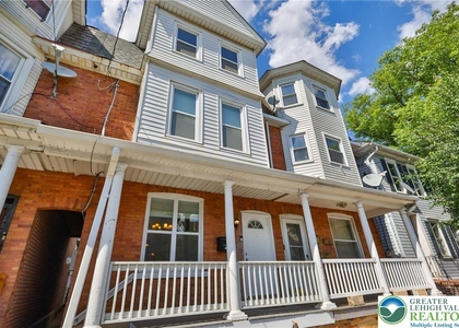 129 Goepp Street - Photo 1