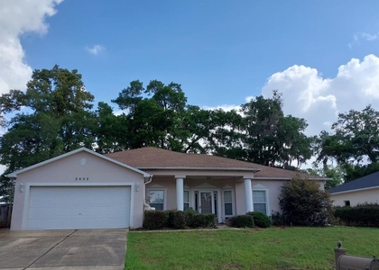 2633 Ne 27th Street - Photo 1
