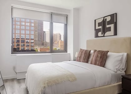 77 Commercial Street - Photo 1