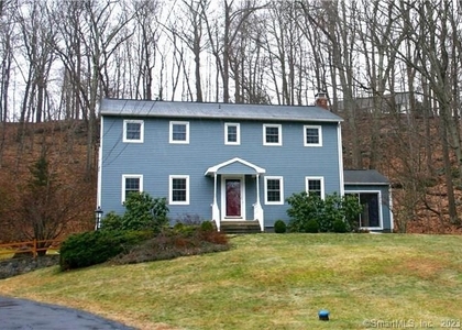 16 Dawn Lane - Photo 1